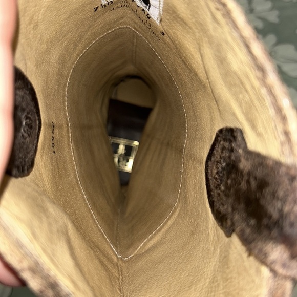 FRYE | Melissa Button Riding Boots in Chocolate Glaze Vintage Distressed 7.5 - Picture 11 of 16